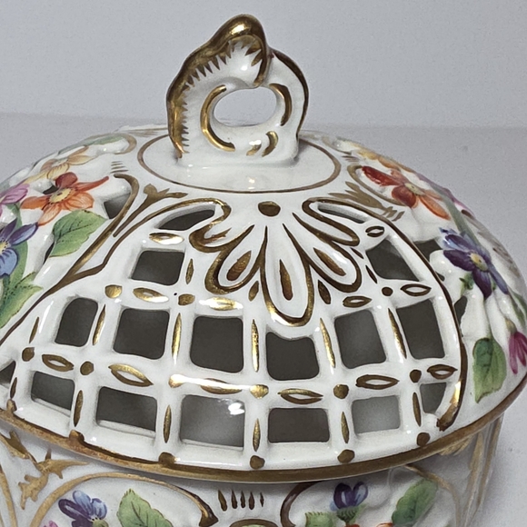 Schumann Lidded Bowl Dresden Flowers Trinket Box Vintage - Picture 8 of 14